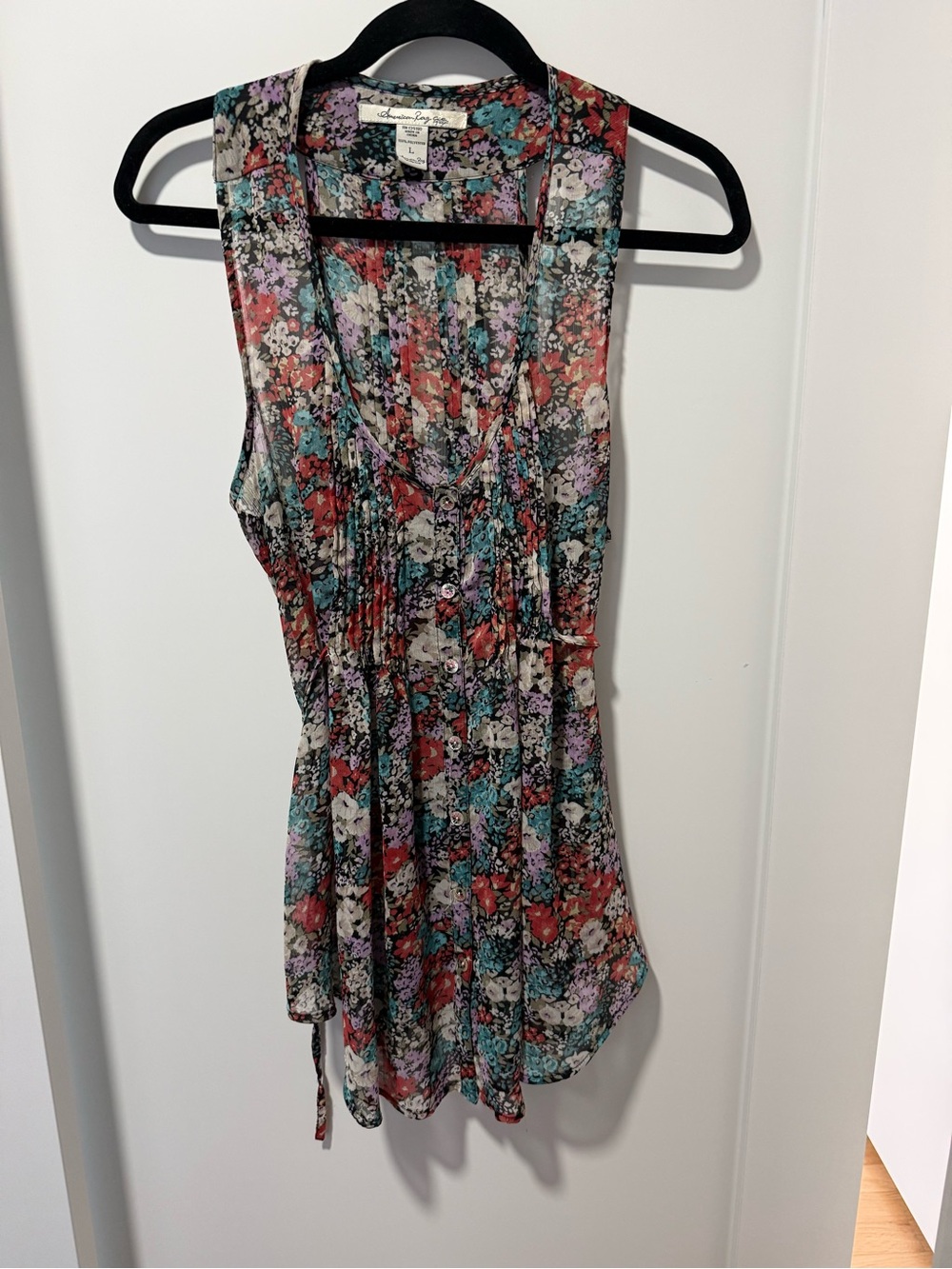 American Rag Multicolor Floral Sleeveless V-Neck Camisole